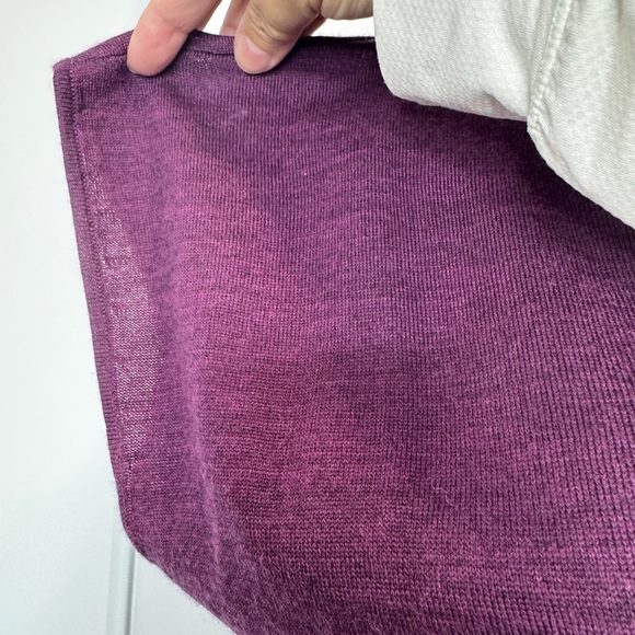 Cynthia Rowley Extra Fine Merino Wool Top Plum - Picture 5 of 8